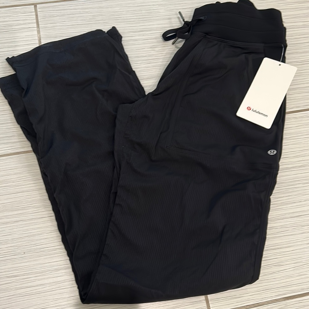 LULULEMON Dance Studio MR pant